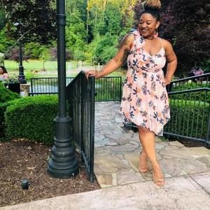 Meet your Posher, Christal